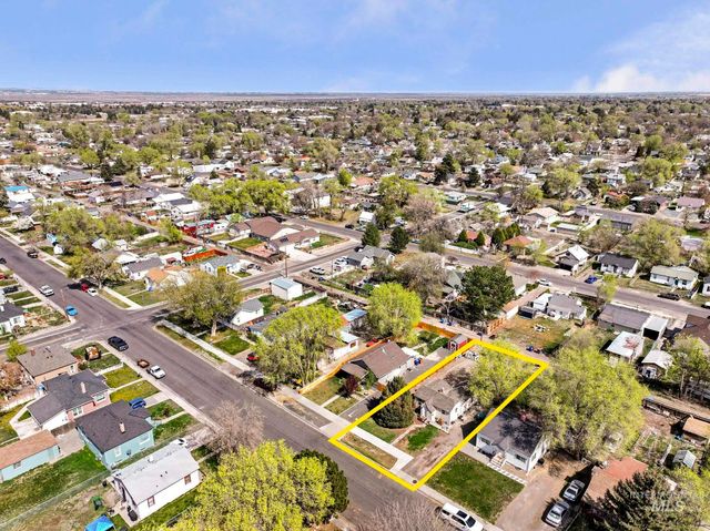 160 Monroe Street, Twin Falls, ID 83301