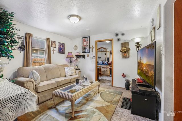 160 Monroe Street, Twin Falls, ID 83301