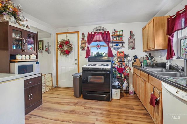 160 Monroe Street, Twin Falls, ID 83301