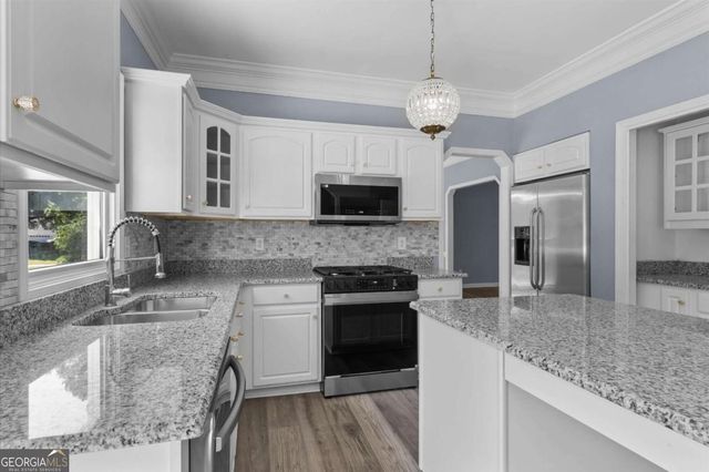 305 Savannah Place, Douglasville, GA 30134