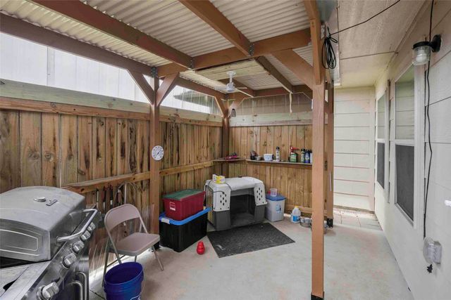 142 Lawndale Lane, Mabank, TX 75147