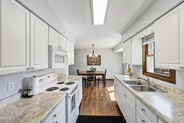 1335 Johnson Street, Stoughton, WI 53589