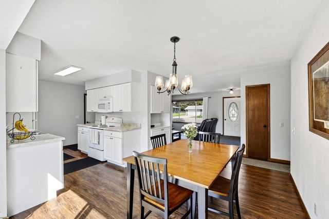 1335 Johnson Street, Stoughton, WI 53589