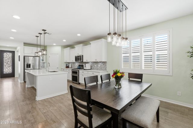 3007 W WOBURN Lane, Phoenix, AZ 85085