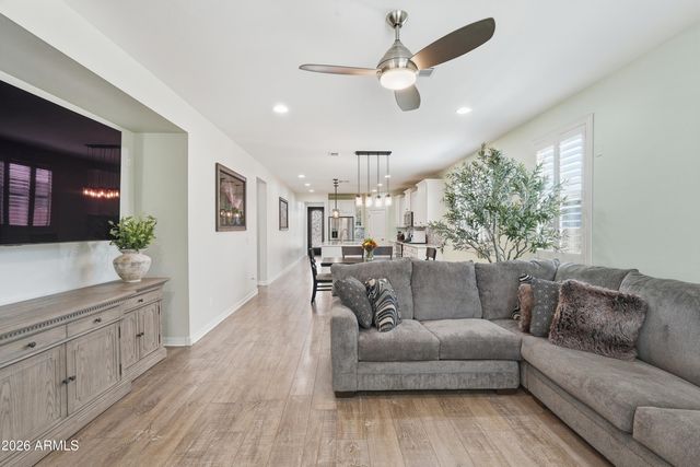 3007 W WOBURN Lane, Phoenix, AZ 85085