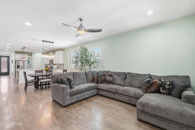 3007 W WOBURN Lane, Phoenix, AZ 85085