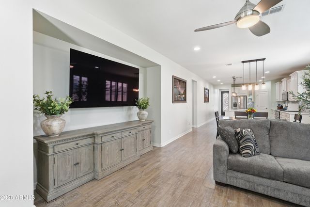 3007 W WOBURN Lane, Phoenix, AZ 85085