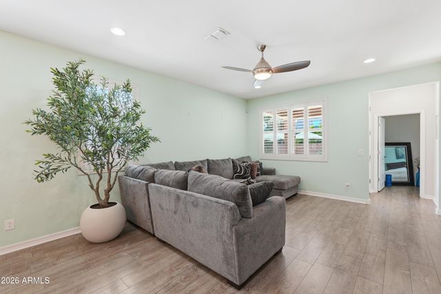 3007 W WOBURN Lane, Phoenix, AZ 85085