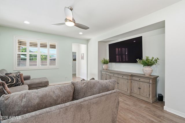 3007 W WOBURN Lane, Phoenix, AZ 85085