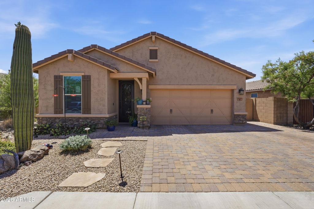 3007 W WOBURN Lane, Phoenix, AZ 85085