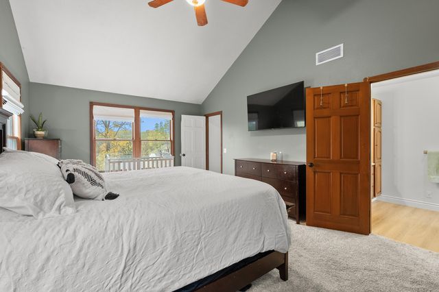 9980 S 2nd Street, Texas Twp, MI 49071