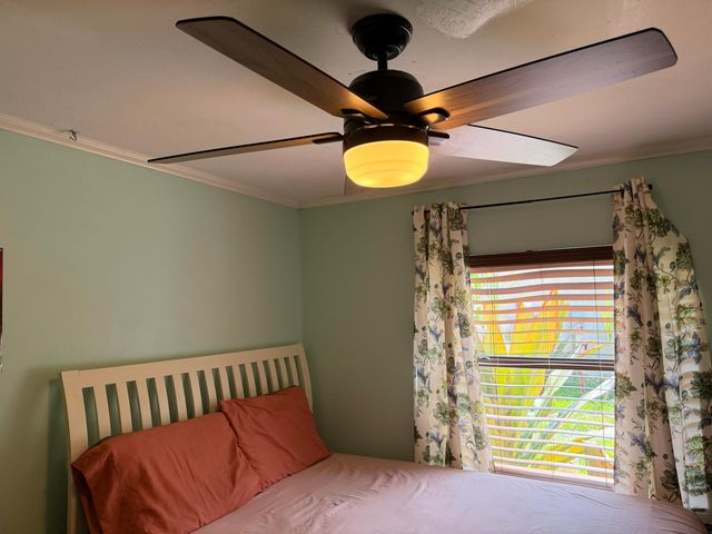 6082 Wauconda Way E, Lake Worth, FL 33463