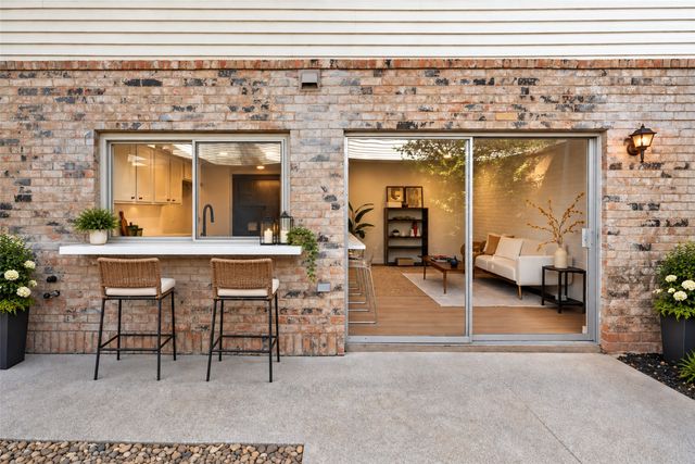 2653 Via Catalina, Carrollton, TX 75006