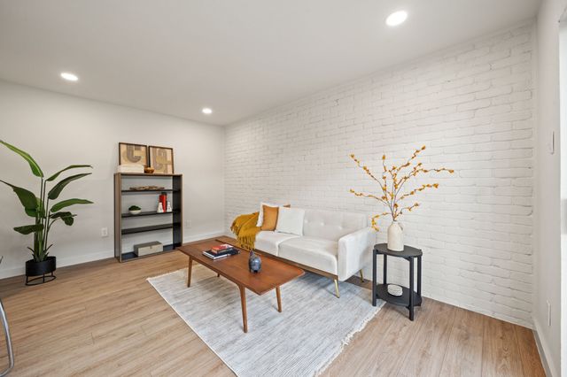2653 Via Catalina, Carrollton, TX 75006