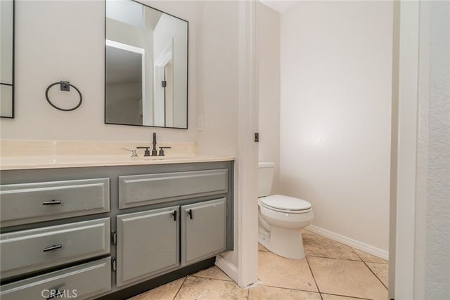 361 Wales Court, San Jacinto, CA 92583