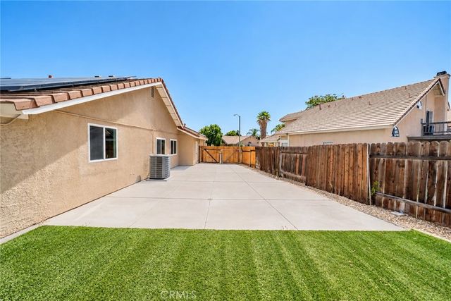 361 Wales Court, San Jacinto, CA 92583