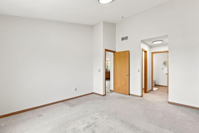 21728 Evergreen Trail, Rogers, MN 55374