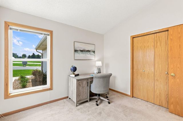 21728 Evergreen Trail, Rogers, MN 55374