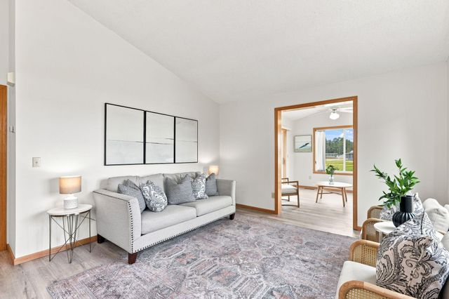21728 Evergreen Trail, Rogers, MN 55374