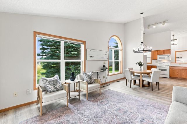 21728 Evergreen Trail, Rogers, MN 55374