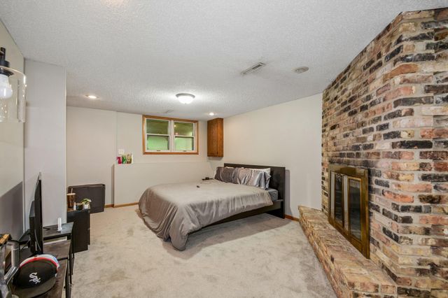9631 13th Avenue S, Bloomington, MN 55425