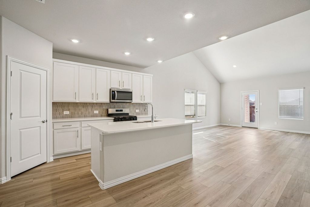 3403 Copperwood Drive, Princeton, TX 75071