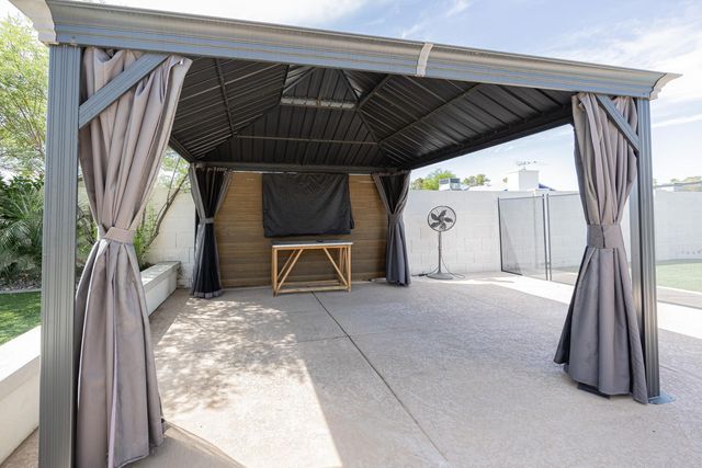5901 E Friess Drive, Scottsdale, AZ 85254