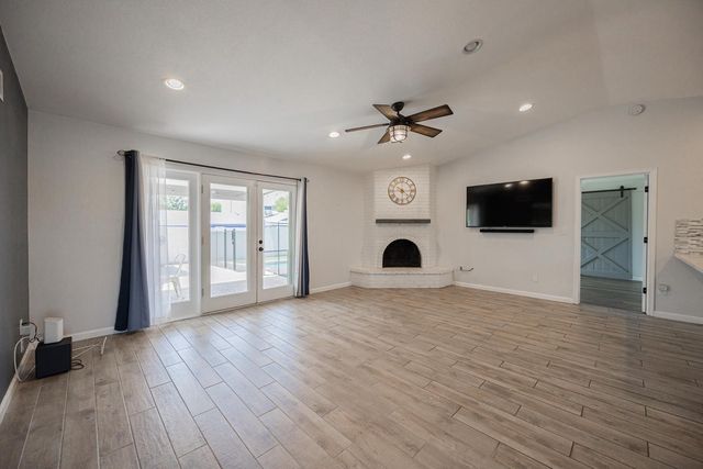 5901 E Friess Drive, Scottsdale, AZ 85254