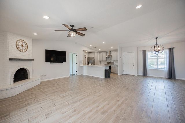 5901 E Friess Drive, Scottsdale, AZ 85254