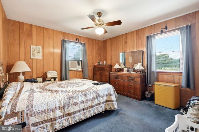 56 HILLVIEW RD, Birdsboro, PA 19508