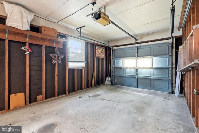 56 HILLVIEW RD, Birdsboro, PA 19508