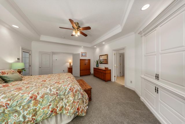 11318 Scarlet Oak Dr, Oakdale, CA 95361