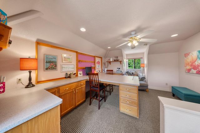 11318 Scarlet Oak Dr, Oakdale, CA 95361