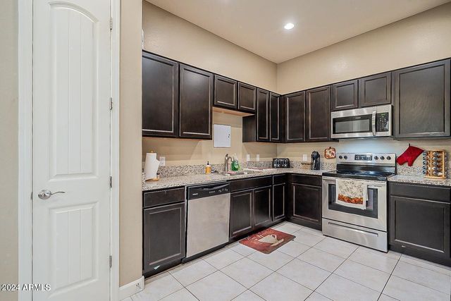 1367 S Country Club Drive Unit 1289, Mesa, AZ 85210