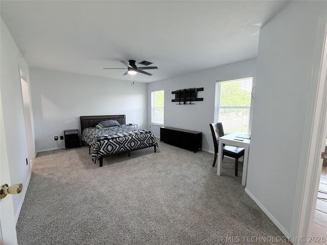1310 E Concord Place, Broken Arrow, OK 74012
