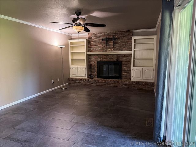 1310 E Concord Place, Broken Arrow, OK 74012
