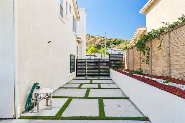 17764 Sidwell Street, Granada Hills, CA 91344