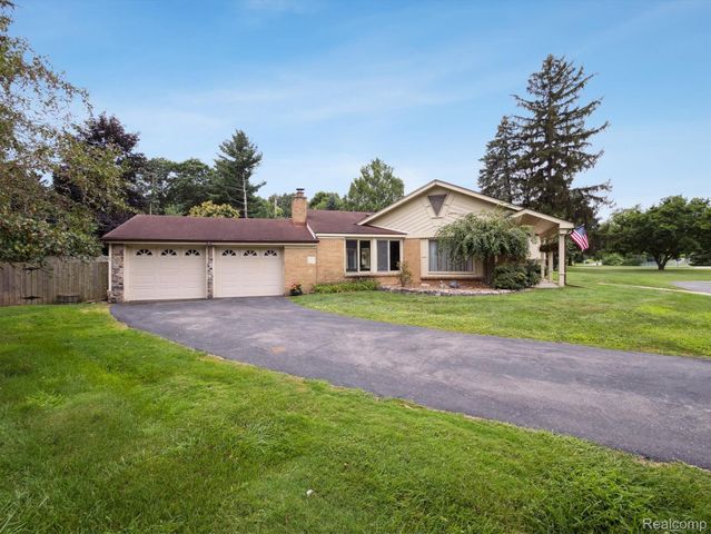 26235 Ross Drive, Redford Charter Township, MI 48239