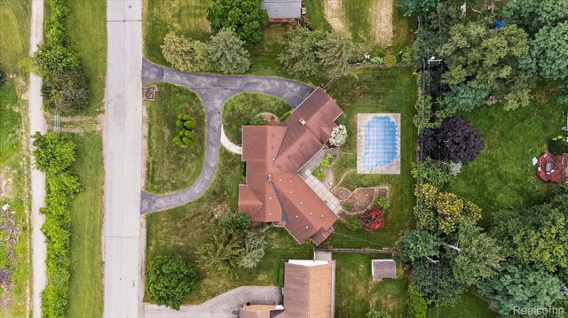 26235 Ross Drive, Redford Charter Township, MI 48239