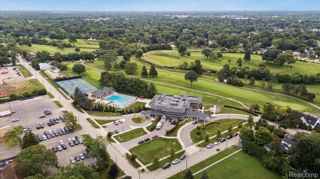 26235 Ross Drive, Redford Charter Township, MI 48239