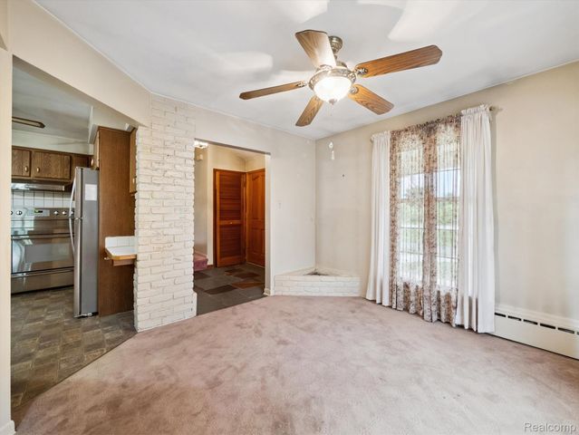 26235 Ross Drive, Redford Charter Township, MI 48239