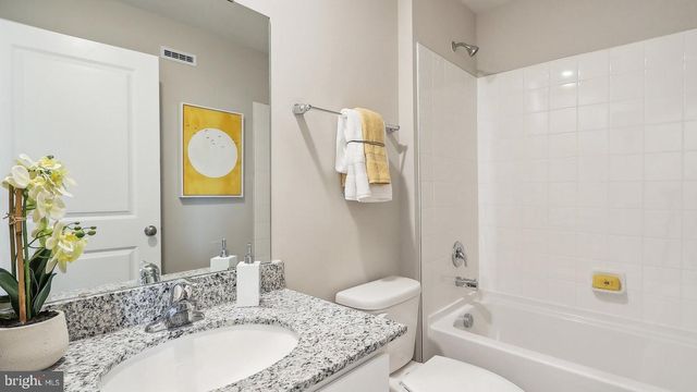 139 WILLETT HOLLOW ST, Stephens City, VA 22655