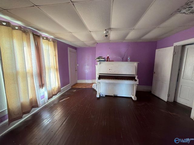 704 West Washington Street, Athens, AL 35611