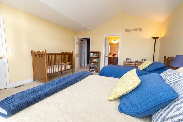 45042 Broadmoor Circle S, Northville Township, MI 48168