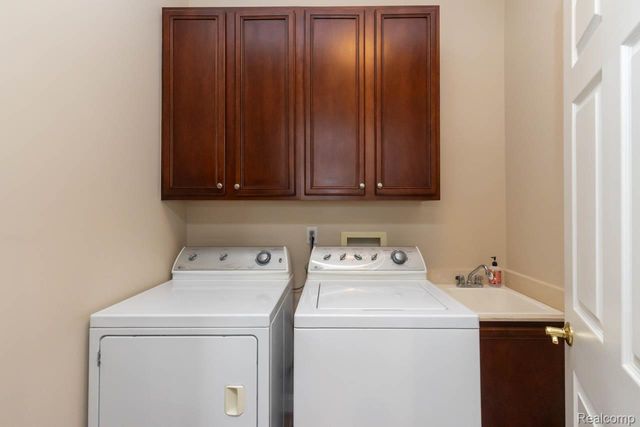 45042 Broadmoor Circle S, Northville Township, MI 48168