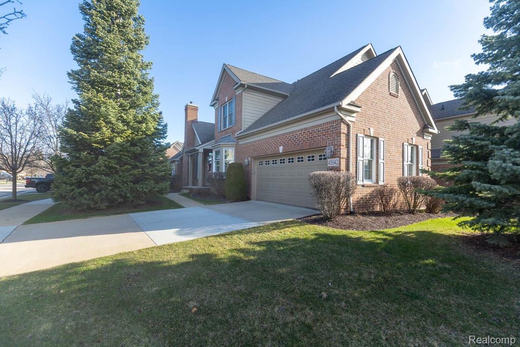45042 Broadmoor Circle S, Northville Township, MI 48168