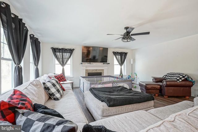 8 EMILIE CT, Buena, NJ 08310
