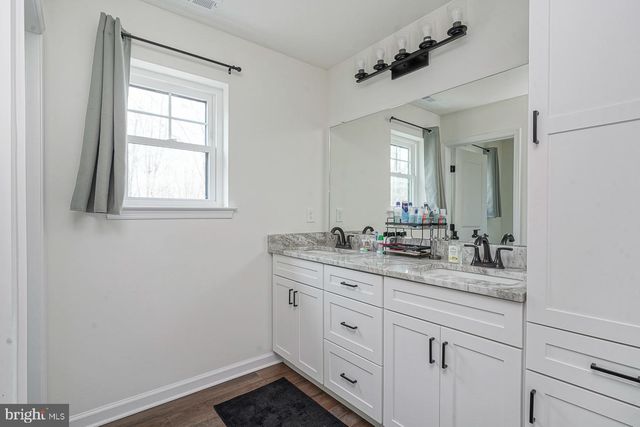 8 EMILIE CT, Buena, NJ 08310