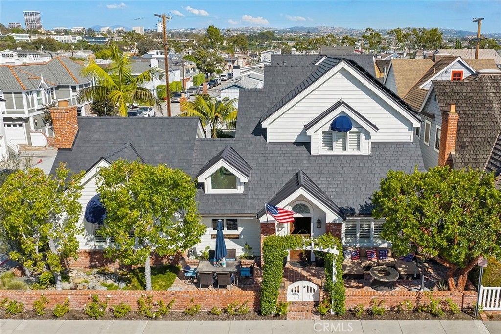 224 Coral, Newport Beach, CA 92662 — exterior