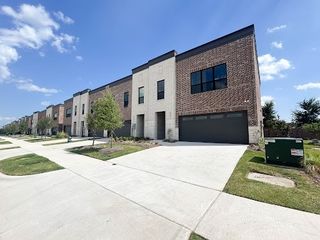 2863 Amelia Lane, Waxahachie, TX 75165